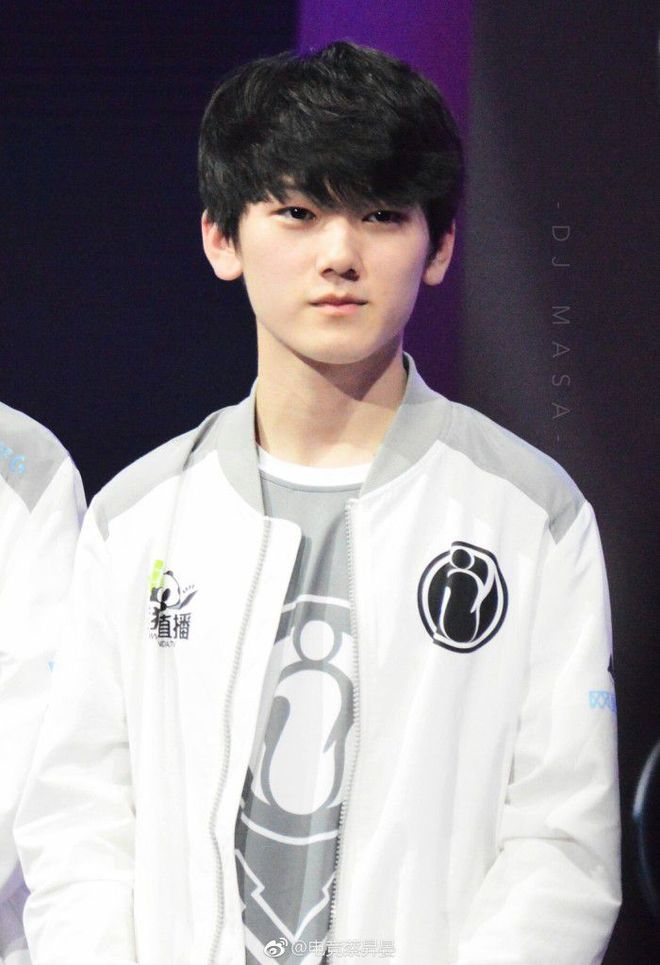 【赛后战报】像在虐人机！AL2：0战胜UP首战告捷