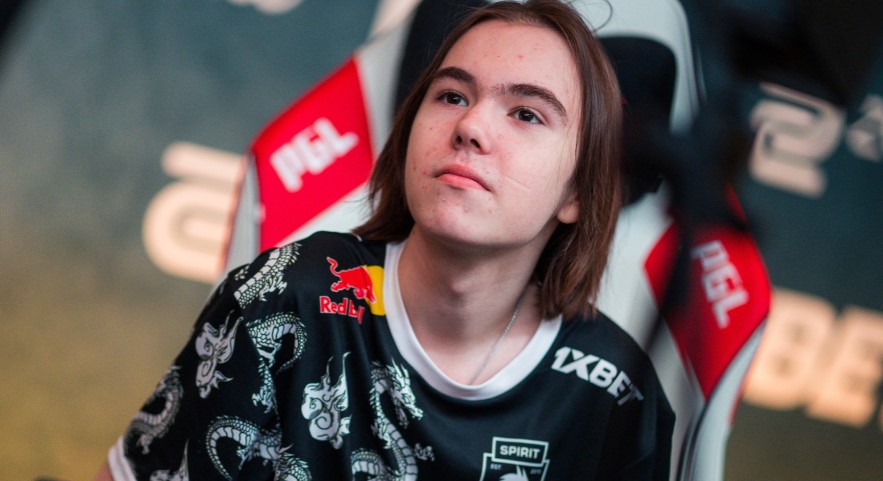 NIP群访 rookie ：想对Yagao说这版本对我俩都挺烦 都不喜欢AD中单